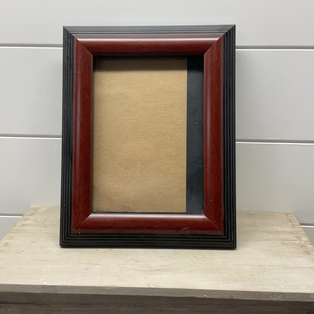 Old Town Cherry Wood and Black Ribbed 5x7 Picture Frame Tabletop Wall Mount